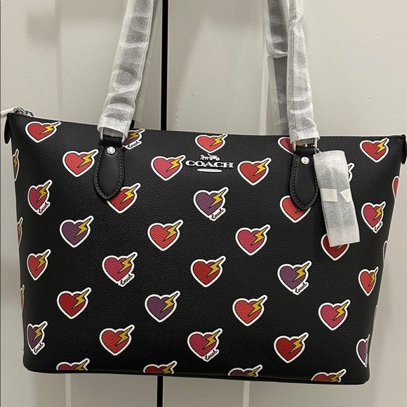 Coach Handbags - Coach (NWT) Gallery Tote Bag with Heart Bolt Print